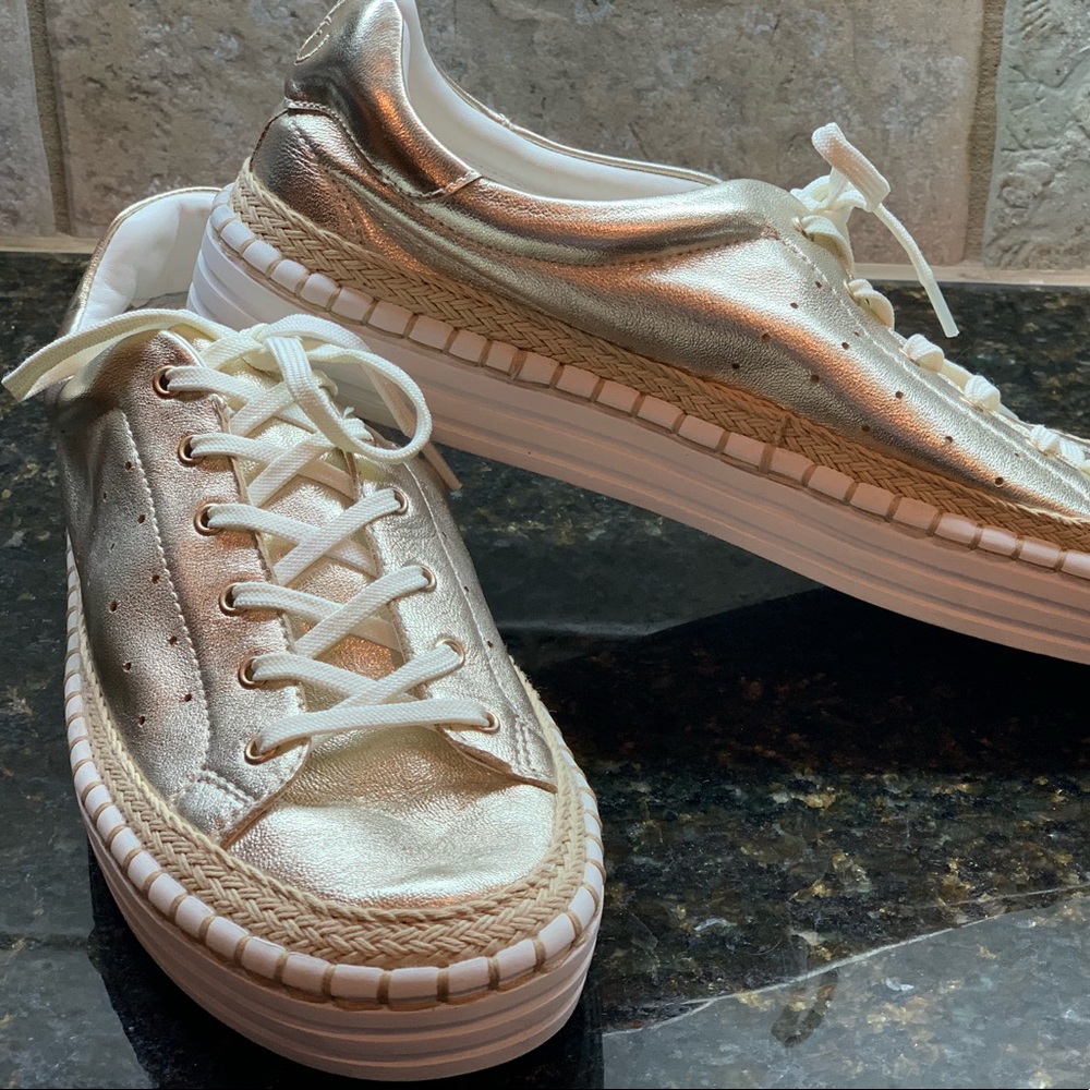 Sam Edelman Kavi Gold Sneakers size 8 1/2
